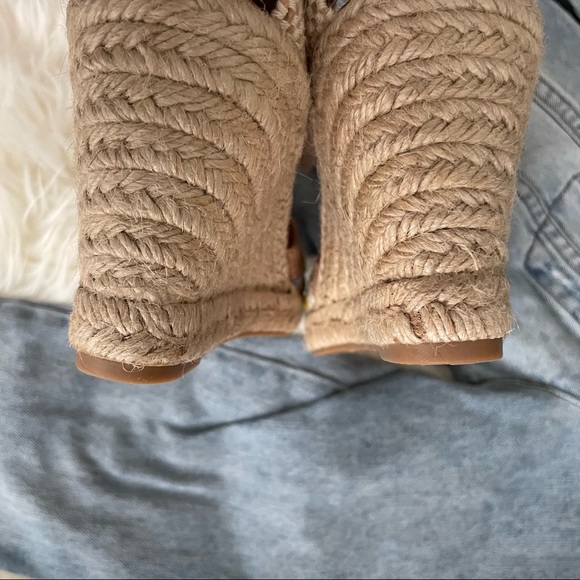 Ensley Andre Assous Espadrille Wedge 🌸🌼 Size 7-7.5 38 - Picture 7 of 13